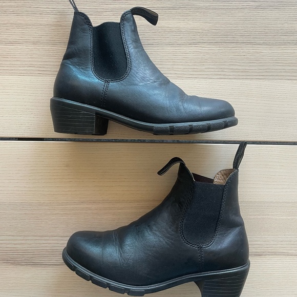 Blundstone Tasmania Australia Black Leather Booties - Picture 2 of 3